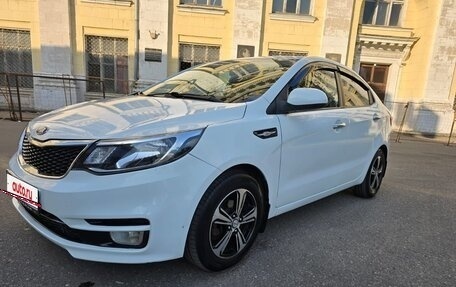 KIA Rio III рестайлинг, 2015 год, 750 000 рублей, 3 фотография
