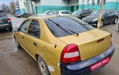 KIA Sephia II, 2000 год, 75 000 рублей, 3 фотография