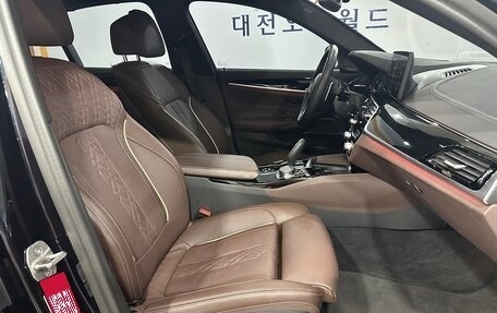 BMW 5 серия, 2022 год, 4 929 000 рублей, 15 фотография