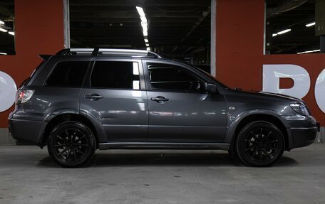 Mitsubishi Outlander III рестайлинг 3, 2008 год, 649 000 рублей, 4 фотография