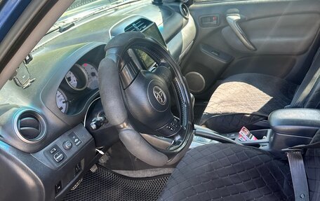 Toyota RAV4, 2005 год, 700 000 рублей, 7 фотография