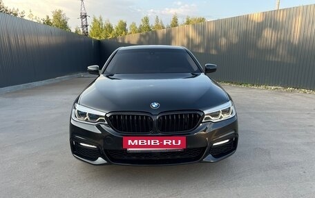 BMW 5 серия, 2018 год, 2 700 000 рублей, 2 фотография