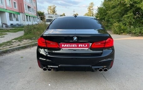 BMW 5 серия, 2018 год, 2 700 000 рублей, 7 фотография