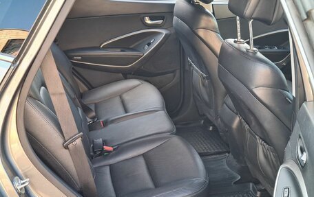 Hyundai Santa Fe III рестайлинг, 2018 год, 2 200 000 рублей, 14 фотография