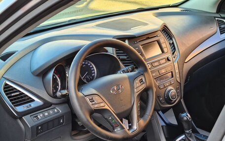 Hyundai Santa Fe III рестайлинг, 2018 год, 2 200 000 рублей, 17 фотография