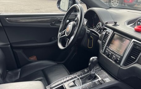 Porsche Macan I рестайлинг, 2015 год, 3 350 000 рублей, 15 фотография