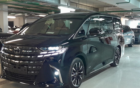 Toyota Alphard, 2024 год, 12 840 000 рублей, 1 фотография