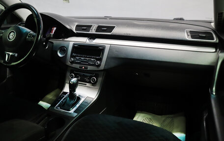 Volkswagen Passat B7, 2011 год, 1 079 000 рублей, 14 фотография