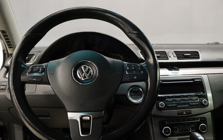 Volkswagen Passat B7, 2011 год, 1 079 000 рублей, 11 фотография
