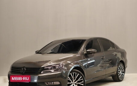 Volkswagen Passat B7, 2011 год, 1 079 000 рублей, 2 фотография