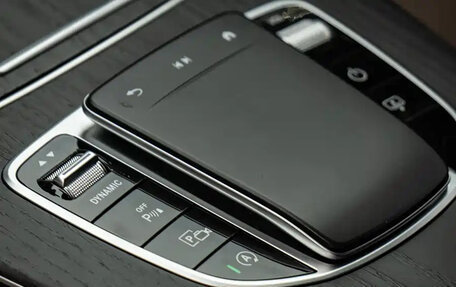 Mercedes-Benz E-Класс, 2021 год, 3 170 070 рублей, 24 фотография