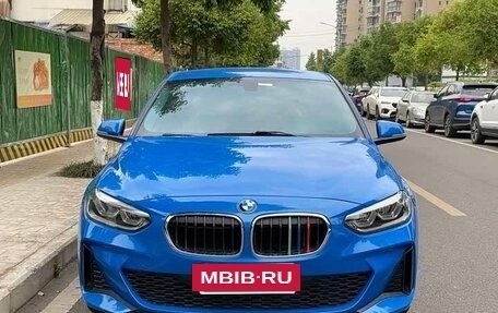 BMW 1 серия, 2021 год, 1 600 000 рублей, 2 фотография