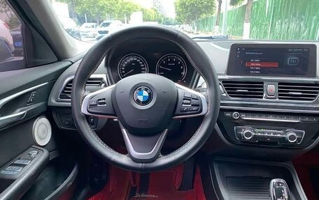 BMW 1 серия, 2021 год, 1 600 000 рублей, 7 фотография