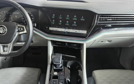 Volkswagen Touareg III, 2020 год, 4 893 000 рублей, 11 фотография