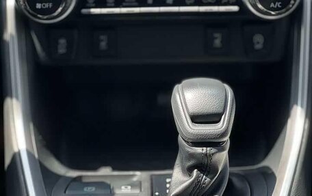Toyota RAV4, 2021 год, 2 330 070 рублей, 15 фотография