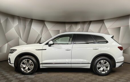 Volkswagen Touareg III, 2019 год, 4 235 000 рублей, 5 фотография
