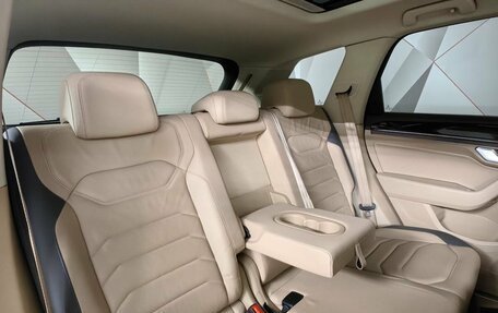 Volkswagen Touareg III, 2019 год, 4 235 000 рублей, 14 фотография