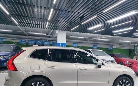 Volvo XC60 II, 2024 год, 4 200 000 рублей, 4 фотография