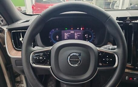 Volvo XC60 II, 2024 год, 4 200 000 рублей, 14 фотография