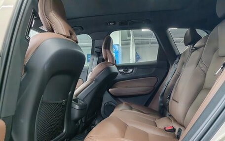 Volvo XC60 II, 2024 год, 4 200 000 рублей, 18 фотография