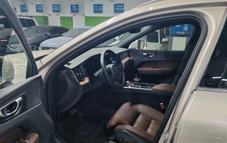 Volvo XC60 II, 2024 год, 4 200 000 рублей, 23 фотография