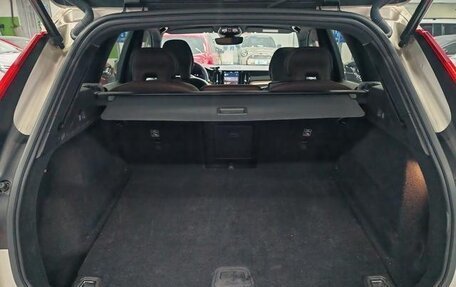 Volvo XC60 II, 2024 год, 4 200 000 рублей, 34 фотография