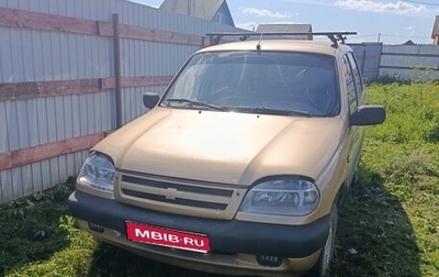 Chevrolet Niva I рестайлинг, 2004 год, 320 000 рублей, 1 фотография