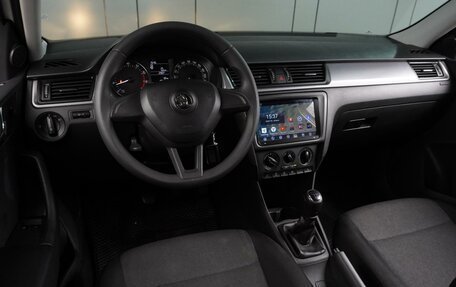 Skoda Rapid I, 2017 год, 1 199 000 рублей, 6 фотография