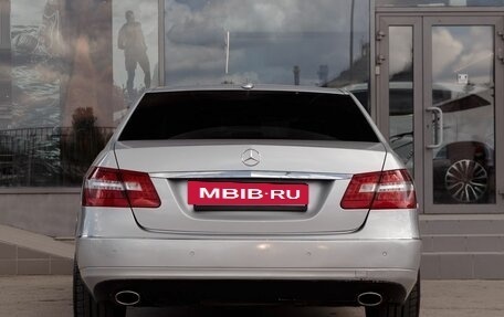 Mercedes-Benz E-Класс, 2009 год, 1 840 000 рублей, 12 фотография
