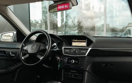 Mercedes-Benz E-Класс, 2009 год, 1 840 000 рублей, 15 фотография