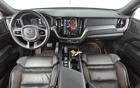 Volvo XC60 II, 2020 год, 3 070 000 рублей, 6 фотография
