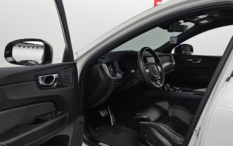 Volvo XC60 II, 2020 год, 3 070 000 рублей, 5 фотография