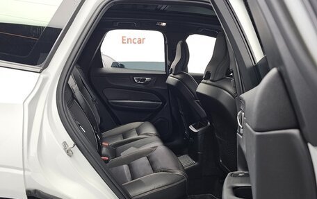 Volvo XC60 II, 2020 год, 3 070 000 рублей, 16 фотография