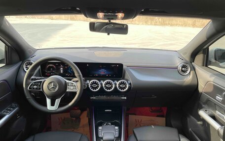 Mercedes-Benz GLA, 2022 год, 2 445 000 рублей, 8 фотография