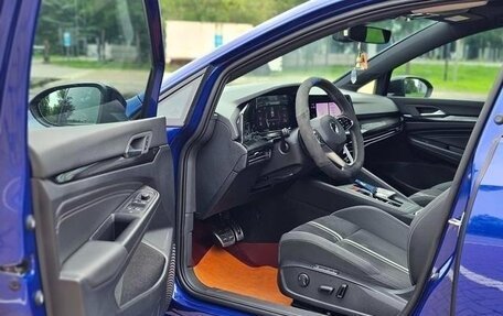 Volkswagen Golf VIII, 2021 год, 1 880 000 рублей, 11 фотография
