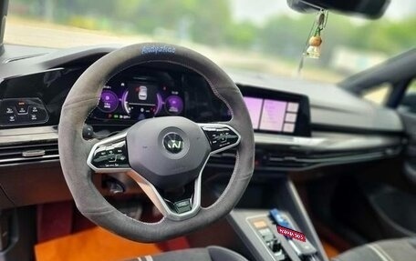 Volkswagen Golf VIII, 2021 год, 1 880 000 рублей, 14 фотография