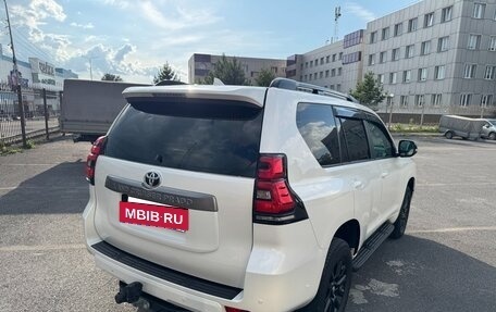 Toyota Land Cruiser Prado 150 рестайлинг 2, 2018 год, 4 550 000 рублей, 6 фотография
