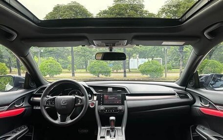 Honda Civic IX, 2021 год, 1 735 000 рублей, 4 фотография