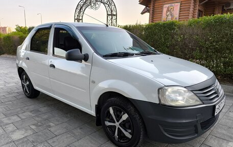 Renault Logan I, 2013 год, 345 000 рублей, 3 фотография