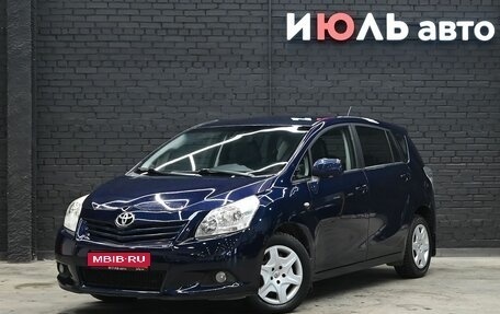 Toyota Verso I, 2011 год, 1 080 000 рублей, 1 фотография