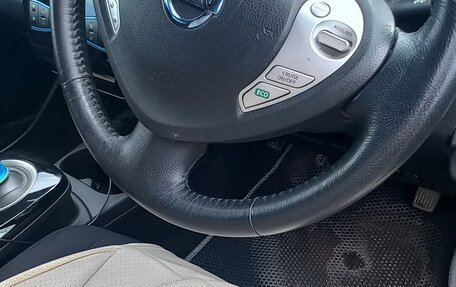 Nissan Leaf I, 2016 год, 650 000 рублей, 14 фотография