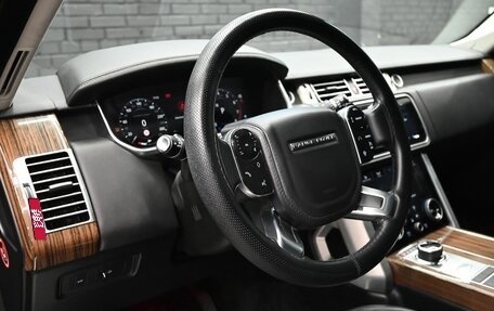 Land Rover Range Rover IV рестайлинг, 2018 год, 8 600 000 рублей, 14 фотография