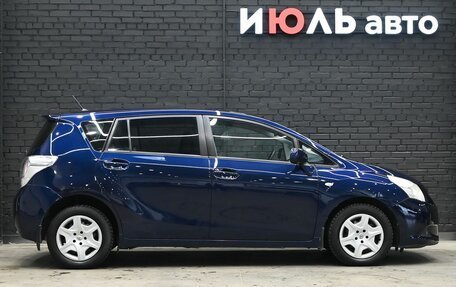 Toyota Verso I, 2011 год, 1 080 000 рублей, 8 фотография
