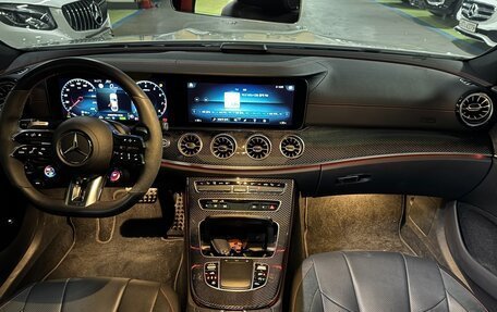 Mercedes-Benz CLS, 2022 год, 6 000 000 рублей, 5 фотография