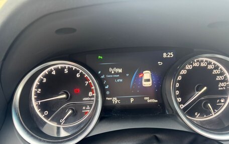 Toyota Camry, 2021 год, 3 300 000 рублей, 3 фотография