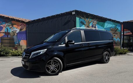 Mercedes-Benz V-Класс, 2014 год, 4 100 000 рублей, 2 фотография
