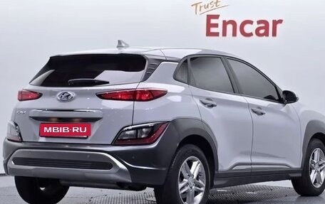 Hyundai Kona I, 2021 год, 1 810 007 рублей, 2 фотография