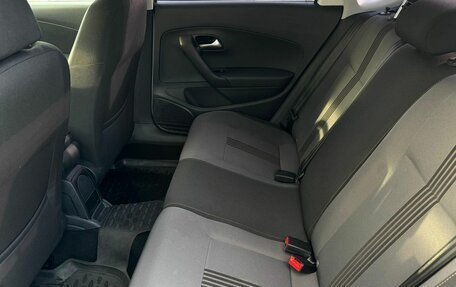 Volkswagen Polo VI (EU Market), 2016 год, 900 000 рублей, 20 фотография