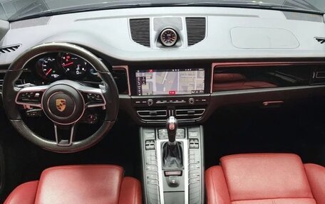 Porsche Macan I рестайлинг, 2021 год, 5 200 007 рублей, 3 фотография