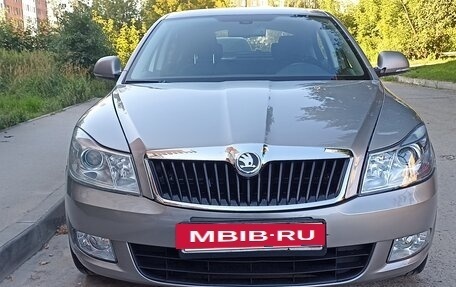 Skoda Octavia, 2011 год, 748 000 рублей, 2 фотография